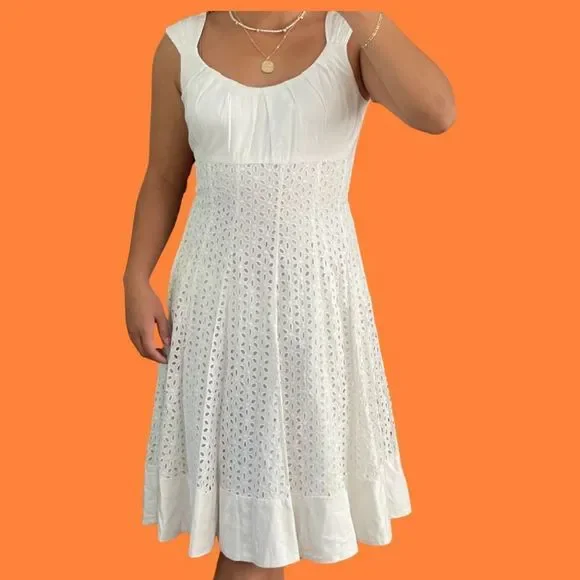 White eyelet midi dress - Picture 1 of 8